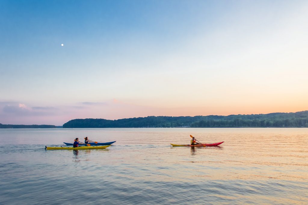 Lake Monroe boat rental