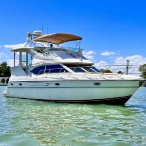 40' Maxum Flybridge