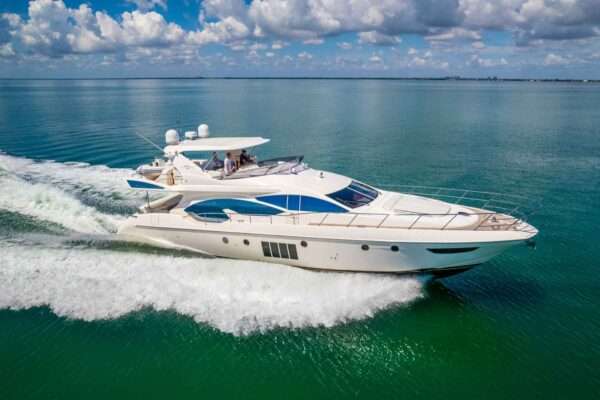 72' Azimut Flybridge