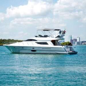 58' Uniesse Flybridge
