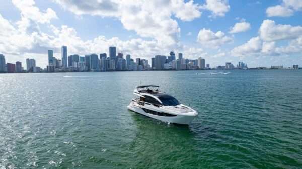 65' Galeon Flybridge