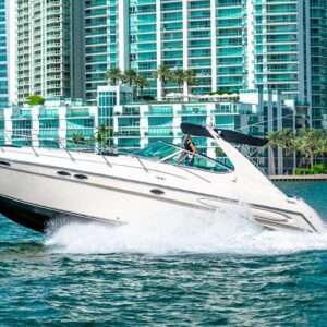 45' Maxum