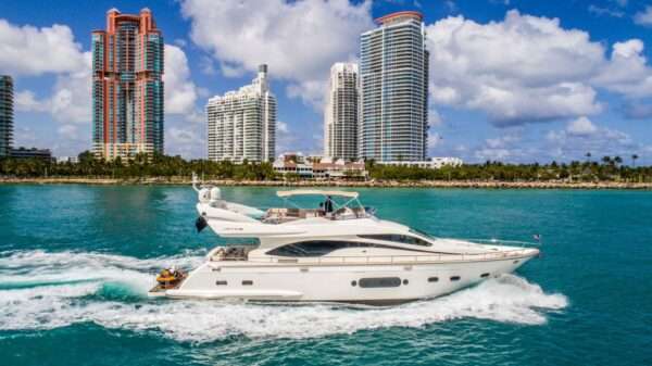 84' Joyce Flybridge