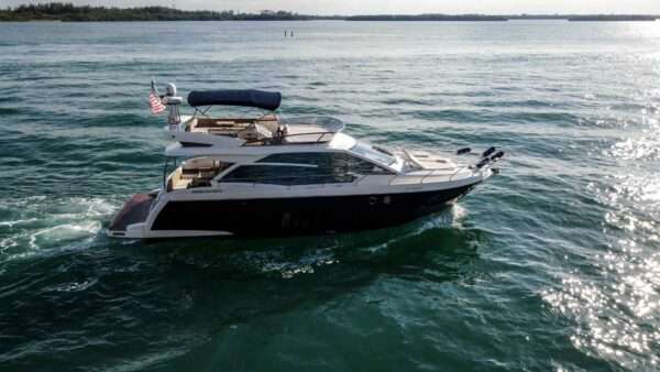 58' Absolute Flybridge