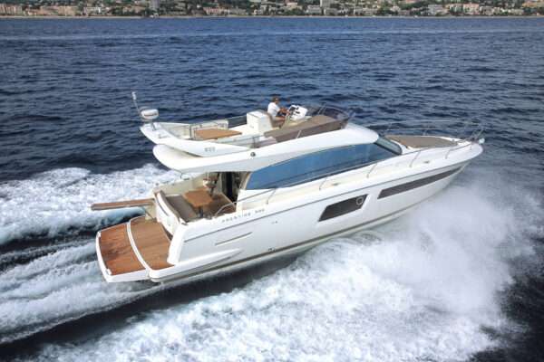 50' Prestige Flybridge