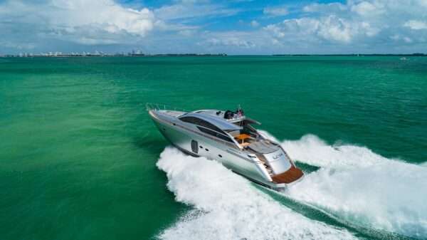 65' Pershing