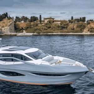 65' Numarine Flybridge